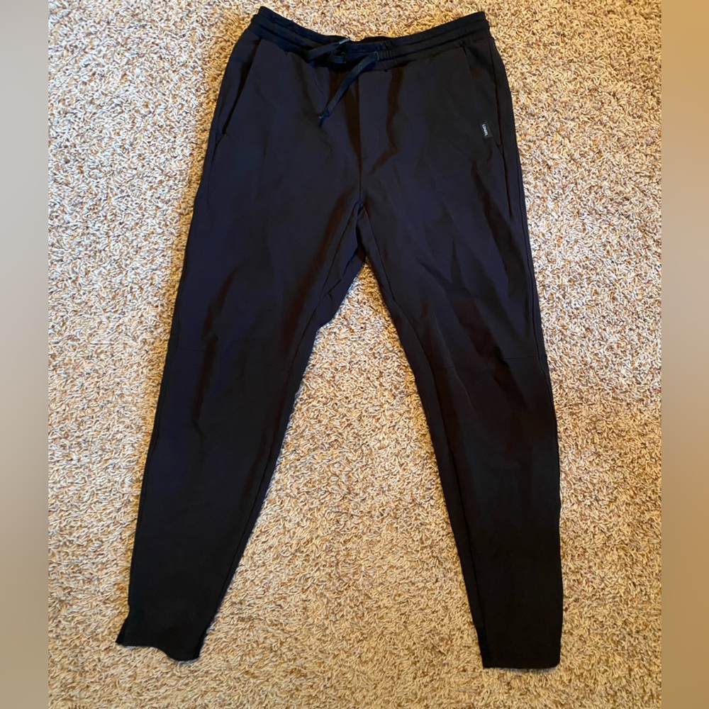 UNRL Men’s Black Jogger Pants - Medium